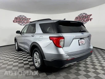 2022 Ford Explorer XLT - miniatura 5