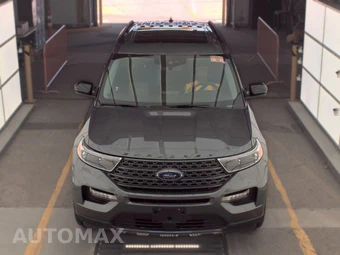 2022 Ford Explorer XLT - miniatura 2
