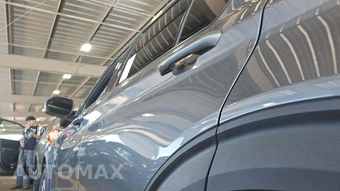 2022 Ford Explorer XLT - miniatura 31