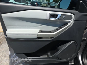 2022 Ford Explorer XLT - miniatura 9