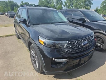 2022 Ford Explorer XLT – miniatura 3