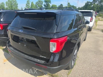 2022 Ford Explorer XLT – miniatura 4