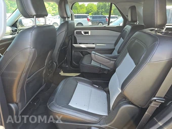 2022 Ford Explorer XLT – miniatura 13