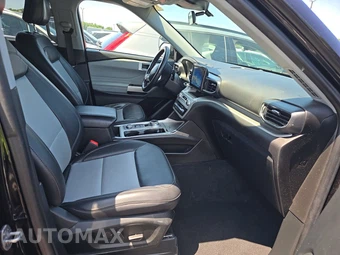 2022 Ford Explorer XLT – miniatura 8