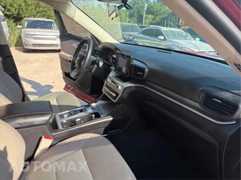 2022 Ford Explorer XLT - miniatura 16