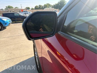 2022 Ford Explorer XLT - miniatura 30