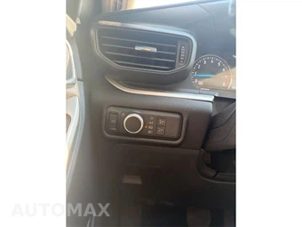 2022 Ford Explorer XLT - miniatura 33