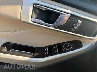 2022 Ford Explorer XLT - miniatura 39