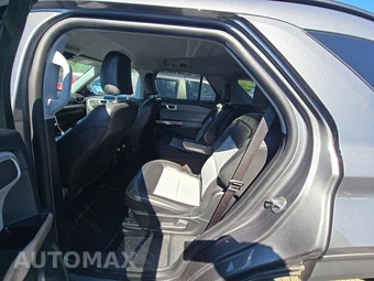 2022 Ford Explorer XLT - miniatura 13