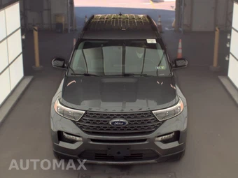 2022 Ford Explorer XLT - miniatura 2