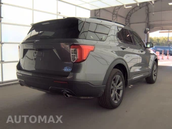 2022 Ford Explorer XLT - miniatura 4