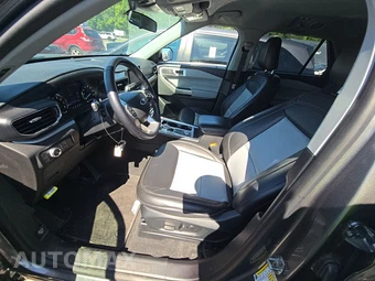 2022 Ford Explorer XLT - miniatura 7