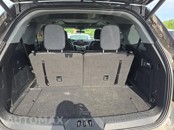 2022 Ford Explorer XLT - miniatura 11