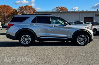 2022 Ford Explorer XLT AWD 4dr SUV - miniatura 2