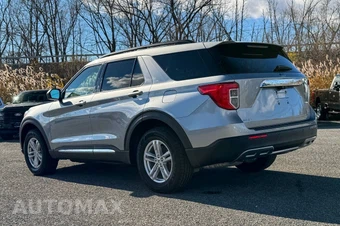 2022 Ford Explorer XLT AWD 4dr SUV - miniatura 5