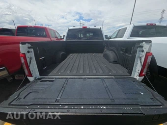 2022 Ford F-150 Hybrid LARIAT Crew Cab Medium Bed - miniatura 16