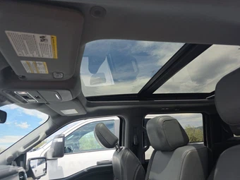 2022 Ford F-150 Hybrid LARIAT Crew Cab Medium Bed - miniatura 17