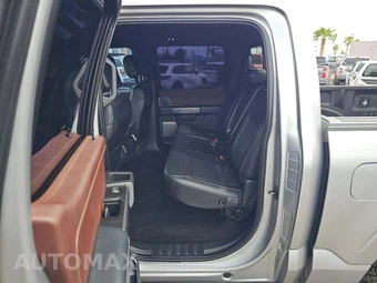 2022 Ford F-150 Hybrid LARIAT Crew Cab Short Bed - miniatura 10