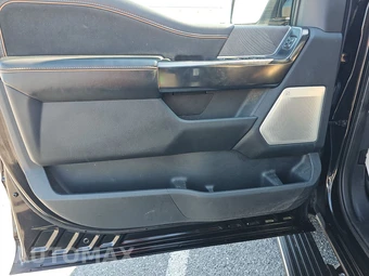 2022 Ford F-150 Hybrid Platinum Crew Cab Short Bed - miniatura 9