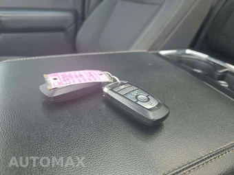 2022 Ford F-150 Hybrid XLT Crew Cab Medium Bed - miniatura 8