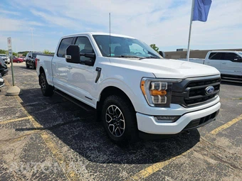 2022 Ford F-150 Hybrid XLT Crew Cab Medium Bed - miniatura 4