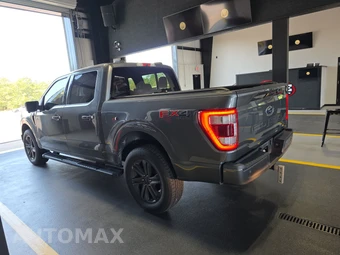 2022 Ford F-150 LARIAT Crew Cab Short Bed - miniatura 6