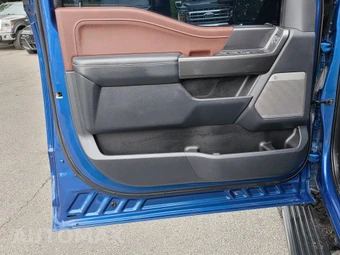 2022 Ford F-150 LARIAT Crew Cab Short Bed - miniatura 29