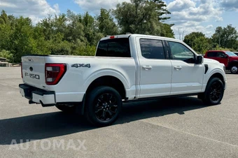 2022 Ford F-150 LARIAT Crew Cab Short Bed - miniatura 3