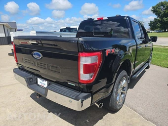 2022 Ford F-150 LARIAT Crew Cab Short Bed - miniatura 3