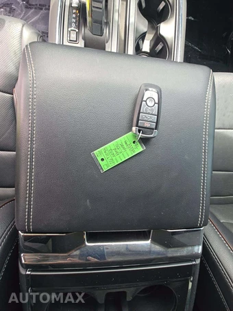 2022 Ford F-150 LARIAT Crew Cab Short Bed - miniatura 8