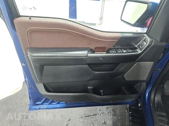 2022 Ford F-150 LARIAT Crew Cab Short Bed - miniatura 9