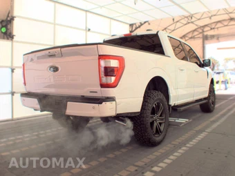 2022 Ford F-150 LARIAT Crew Cab Short Bed - miniatura 4
