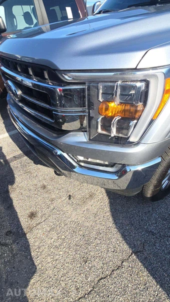 2022 Ford F-150 LARIAT Crew Cab Short Bed - miniatura 22