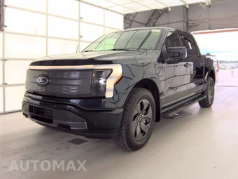 2022 Ford F-150 Lightning LARIAT Crew Cab Short Bed