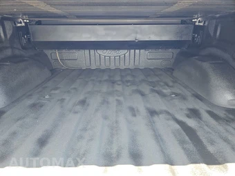 2022 Ford F-150 Lightning LARIAT Crew Cab Short Bed - miniatura 16