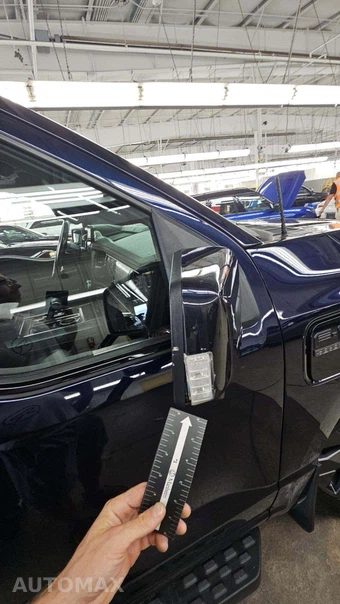 2022 Ford F-150 Lightning LARIAT Crew Cab Short Bed - miniatura 24
