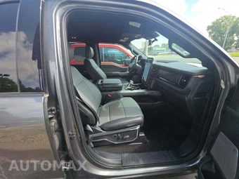 2022 Ford F-150 Lightning LARIAT Crew Cab Short Bed - miniatura 19