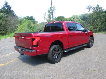 2022 Ford F-150 Lightning LARIAT Crew Cab Short Bed - miniatura 3
