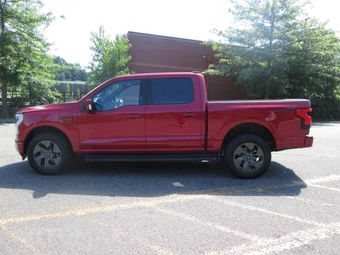 2022 Ford F-150 Lightning LARIAT Crew Cab Short Bed - miniatura 6