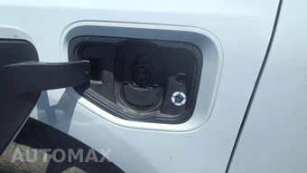2022 Ford F-150 Lightning PRO Crew Cab Short Bed - miniatura 19
