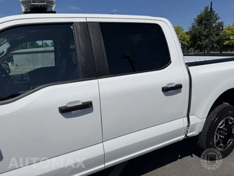 2022 Ford F-150 Lightning PRO Crew Cab Short Bed - miniatura 13