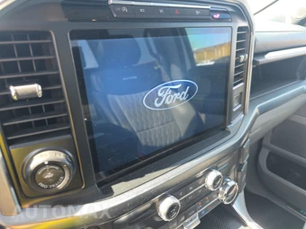 2022 Ford F-150 Limited Crew Cab Short Bed - miniatura 11