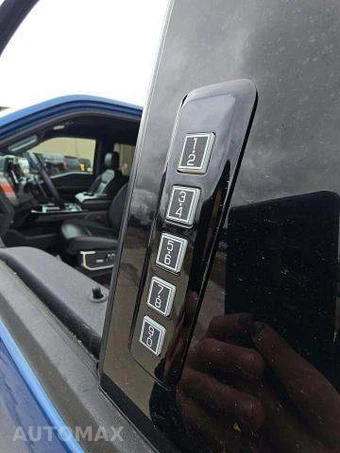 2022 Ford F-150 Raptor Crew Cab Short Bed - miniatura 26