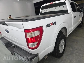 2022 Ford F-150 XL Crew Cab Medium Bed - miniatura 4