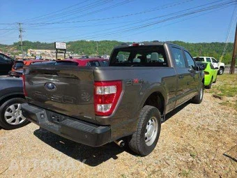2022 Ford F-150 XL Crew Cab Medium Bed - miniatura 3
