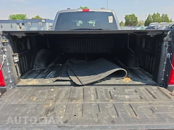2022 Ford F-150 XLT Crew Cab Medium Bed - miniatura 16