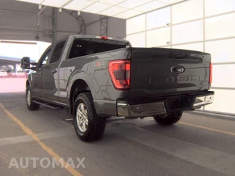 2022 Ford F-150 XLT Crew Cab Medium Bed - miniatura 6