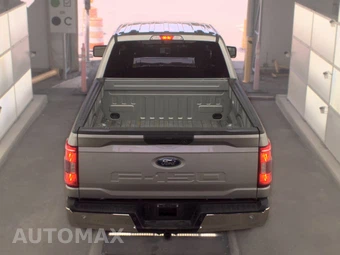 2022 Ford F-150 XLT Crew Cab Medium Bed - miniatura 5