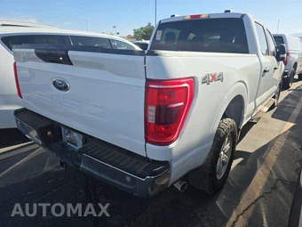 2022 Ford F-150 XLT Crew Cab Medium Bed - miniatura 4