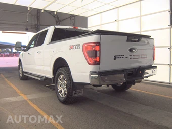2022 Ford F-150 XLT Crew Cab Medium Bed - miniatura 6